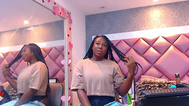 DanielaDuff online show from February 14, 8:11 pm