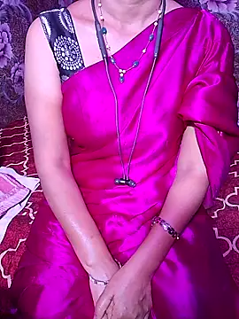 XBHUUME online show from April 9, 4:56 pm