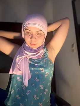 MatchedEyebrow online show from January 17, 11:12 pm