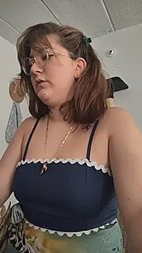 HunnyyLove online show from February 18, 3:22 pm