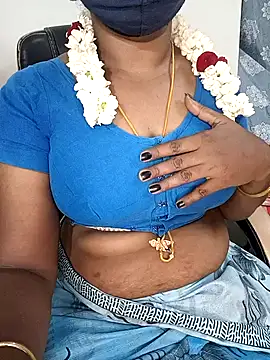 Snapshot of Tamil-hotwife chatting on October 3, 4:12 pm Tamil-hotwife online show from October 3, 4:12 pm