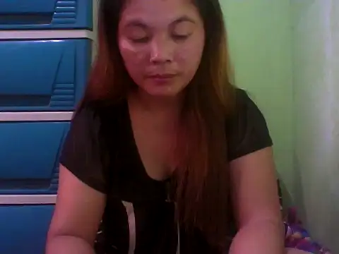 Snapshot of big_tits24 chatting on September 26, 4:10 am big tits24 online show from September 26, 4:10 am