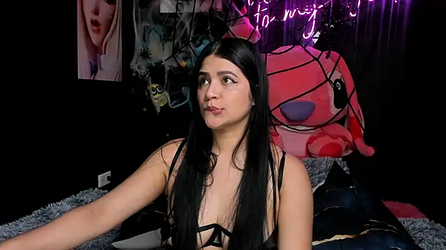 Emilyjhonson 01 online show from November 4, 2:11 pm