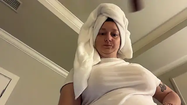 Vivian MayXxX online show from September 14, 5:11 pm