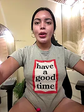 TS-SimplyTheBest online show from November 5, 7:24 am