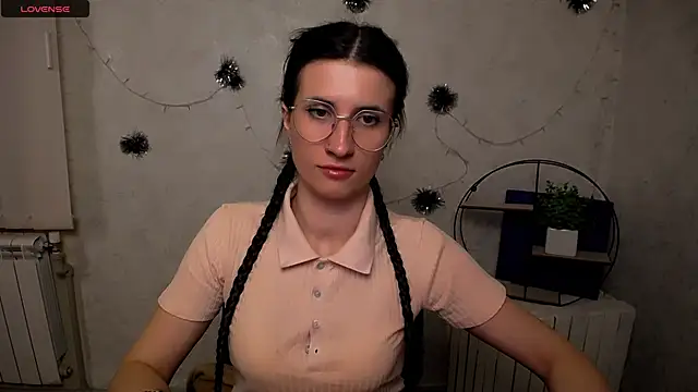 MaryEm976 online show from March 22, 12:00 pm