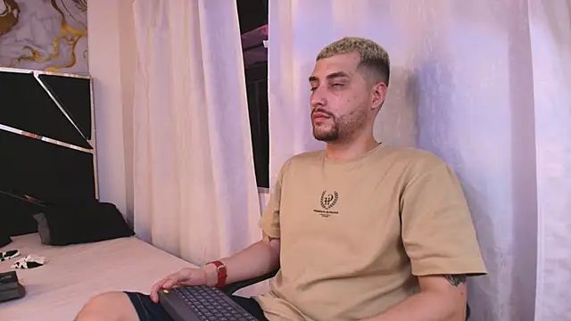 Pleasure Vibes23 online show from October 14, 10:34 pm