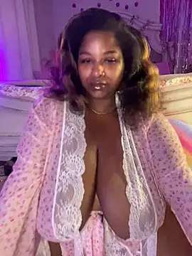 BigFineSelena online show from March 31, 6:35 am