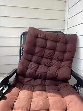 BigFineSelena online show from April 10, 4:35 pm