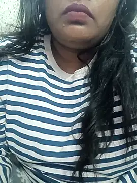 rekhabb123 online show from January 9, 5:39 pm