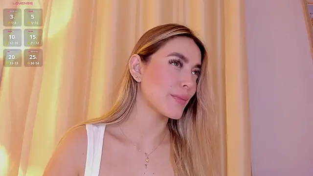 Assh lee  online show from February 25, 1:42 pm