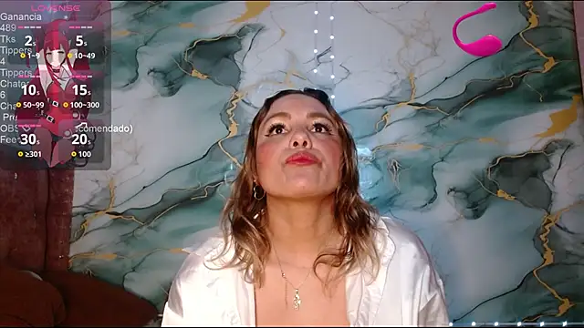 naugtyqueen online show from April 17, 1:40 am