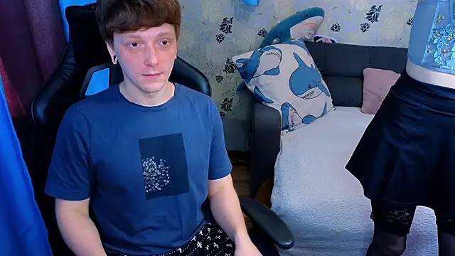 lakmsrrrmrrr online show from February 25, 10:47 am