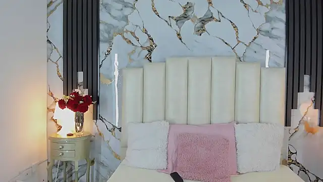 lulumars online show from March 25, 1:00 am