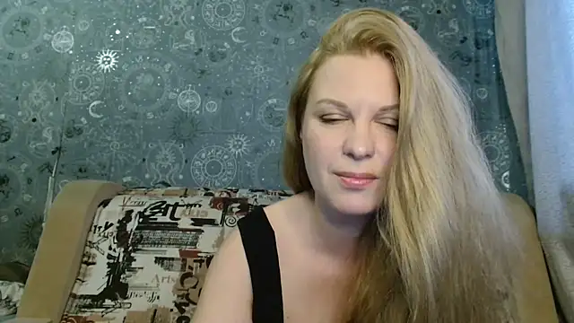 BlondeFox online show from June 1, 3:08 am