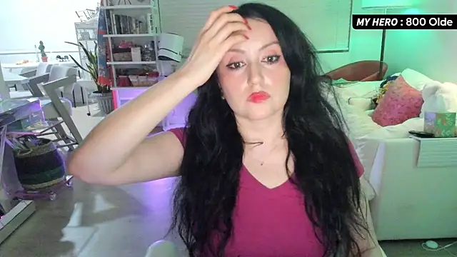 Snapshot of Vesaaa chatting on October 3, 7:13 am Vesaaa online show from October 3, 7:13 am