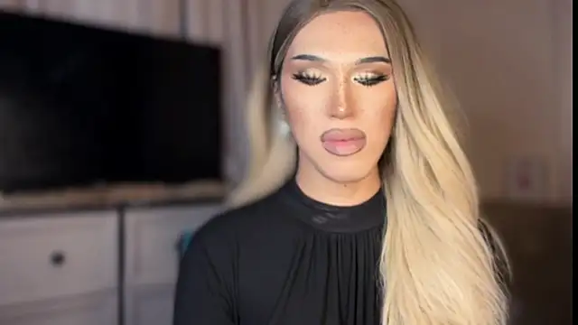 Ts glamxxxx online show from March 20, 11:04 am