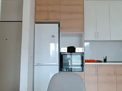 MadamIndigo online show from March 23, 9:37 am