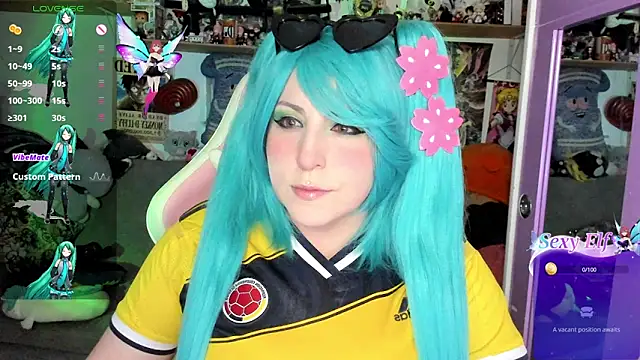 candyy new online show from June 1, 12:23 am