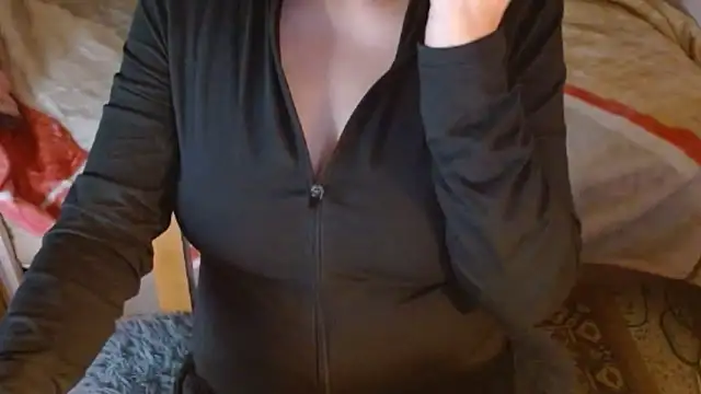 MysteryLadyxXx online show from May 9, 1:51 am