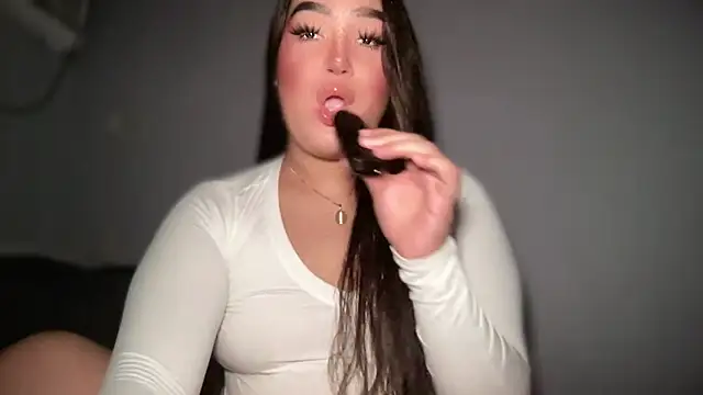 MistressOf Americaxxx online show from February 18, 12:32 am