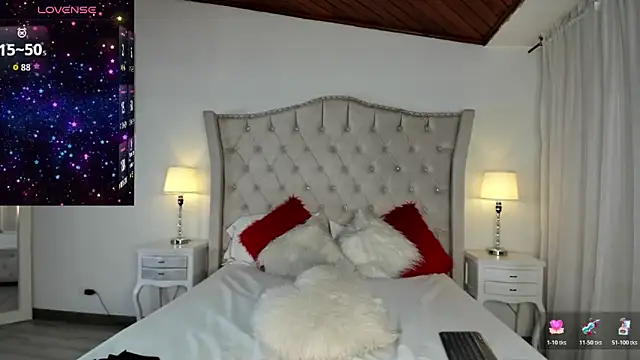 Naughtykitty4 online show from November 28, 11:19 pm