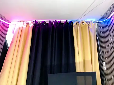 ursexy allison69 online show from November 6, 1:39 pm