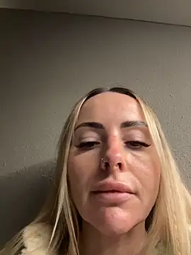 EmaSalis online show from March 2, 8:21 am