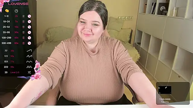 PlumPie online show from October 5, 6:35 pm