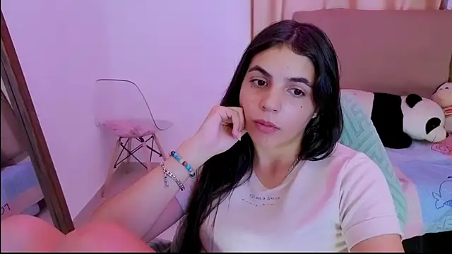  elenna online show from April 16, 9:39 pm