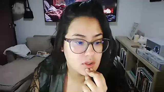 Snapshot of ZabathMiller chatting on October 17, 3:37 pm ZabathMiller online show from October 17, 3:37 pm