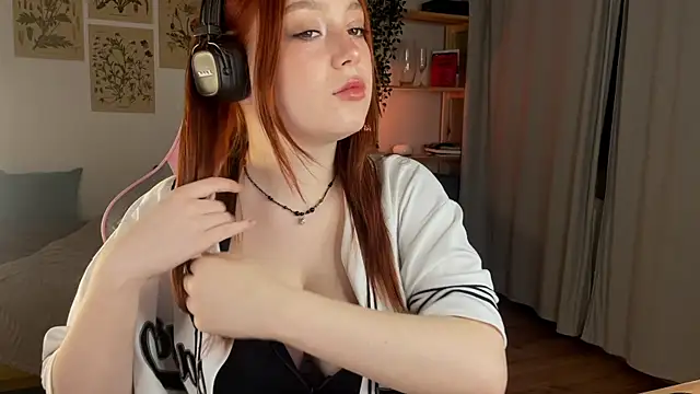 Sofy Benson online show from December 20, 1:26 pm