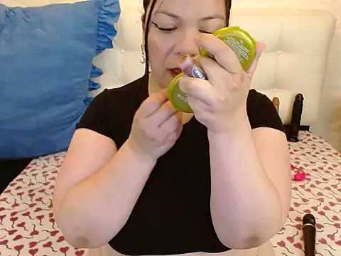Angiee BBW online show from February 17, 4:39 pm