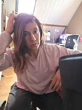 Lina lou4 online show from December 20, 10:08 am