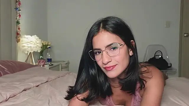 I am kat online show from March 29, 4:00 am