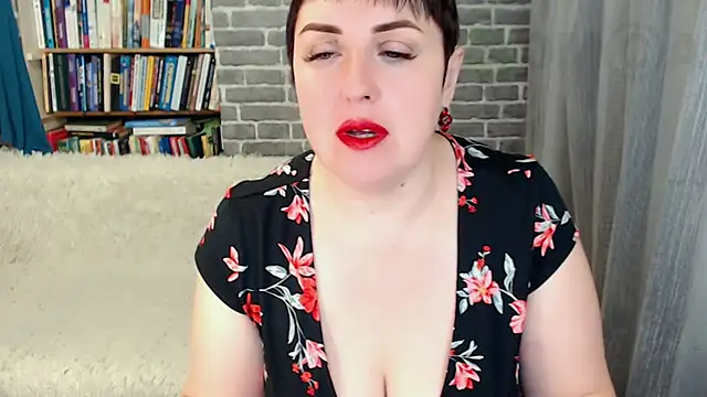 Rainbow lady online show from November 27, 3:53 am