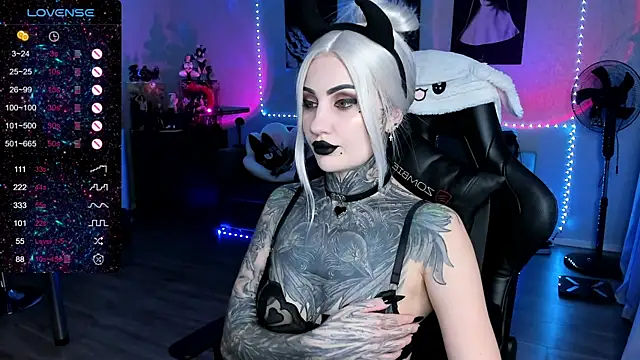 RachelQueen  online show from November 3, 11:47 am