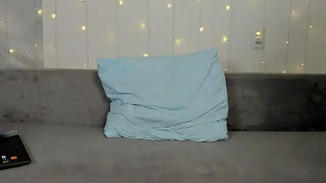 Tommy and Katie online show from October 27, 8:21 am