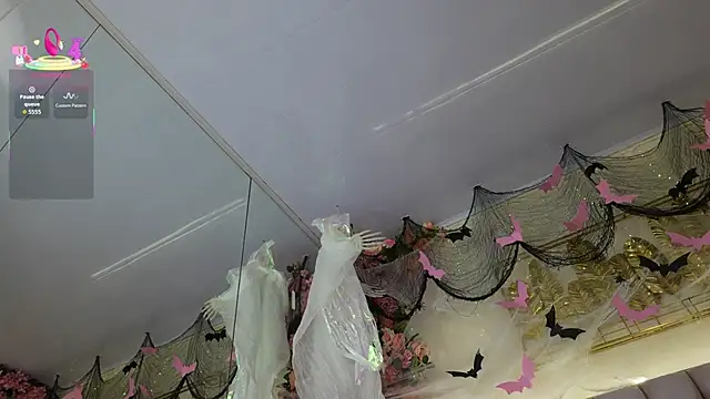 Snapshot of candy_beck chatting on October 19, 1:02 pm candy beck online show from October 19, 1:02 pm
