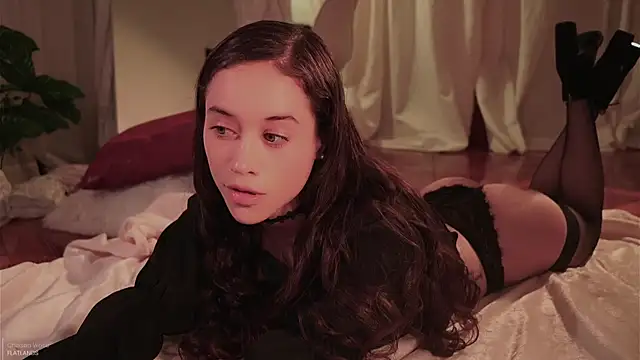  Avriles  online show from February 20, 12:31 am