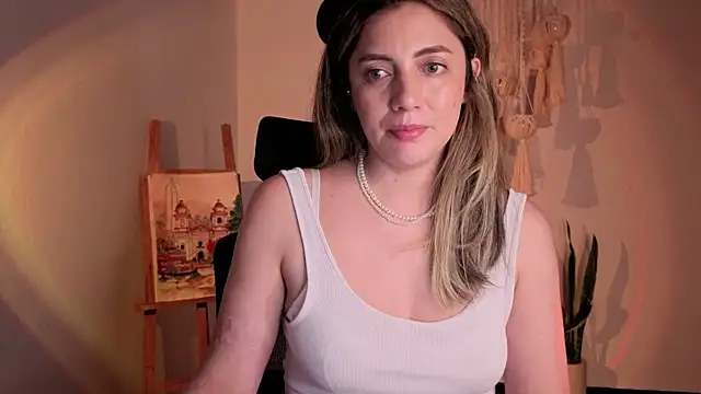 Snapshot of Mala_Bad chatting on October 7, 6:34 pm Mala Bad online show from October 7, 6:34 pm