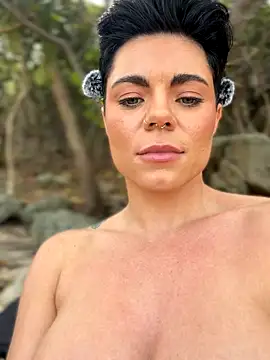 LukeLouHarvey online show from November 29, 4:27 am