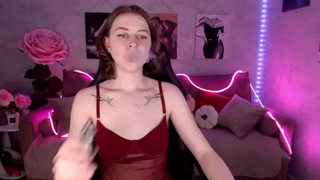 tiffany  burn online show from February 8, 8:29 am