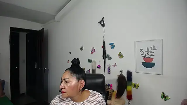 mature bigboobs10 online show from February 5, 5:43 am