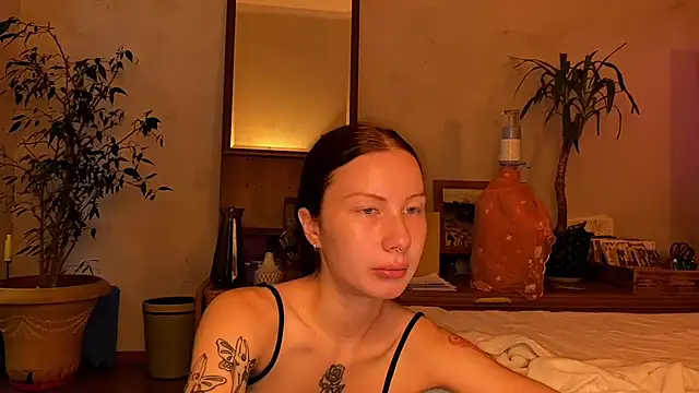 elfess online show from September 16, 2:14 pm