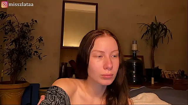 elfess online show from November 18, 6:31 pm