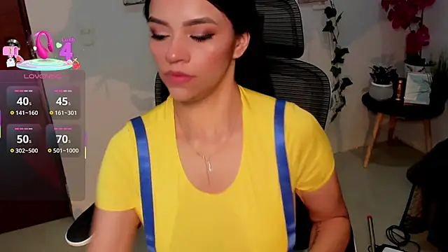 Julia-roberths online show from March 30, 1:22 pm