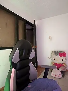 smile sweetpao online show from March 18, 12:15 am