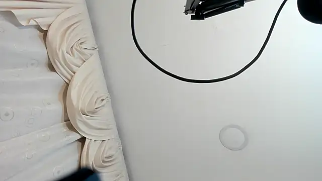 sarita loven online show from March 25, 4:28 am