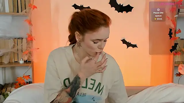 Phoenix Margo online show from October 31, 5:53 am